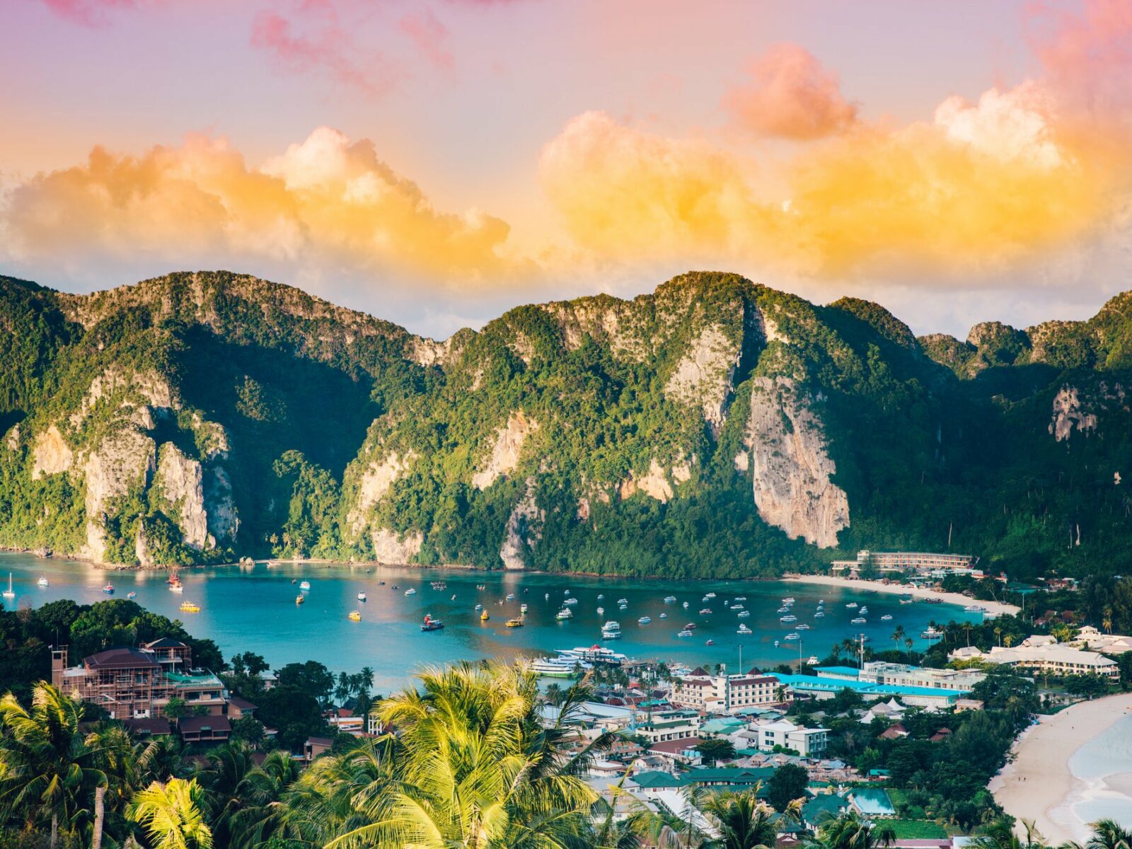 Can I Visit Thailand Right Now?