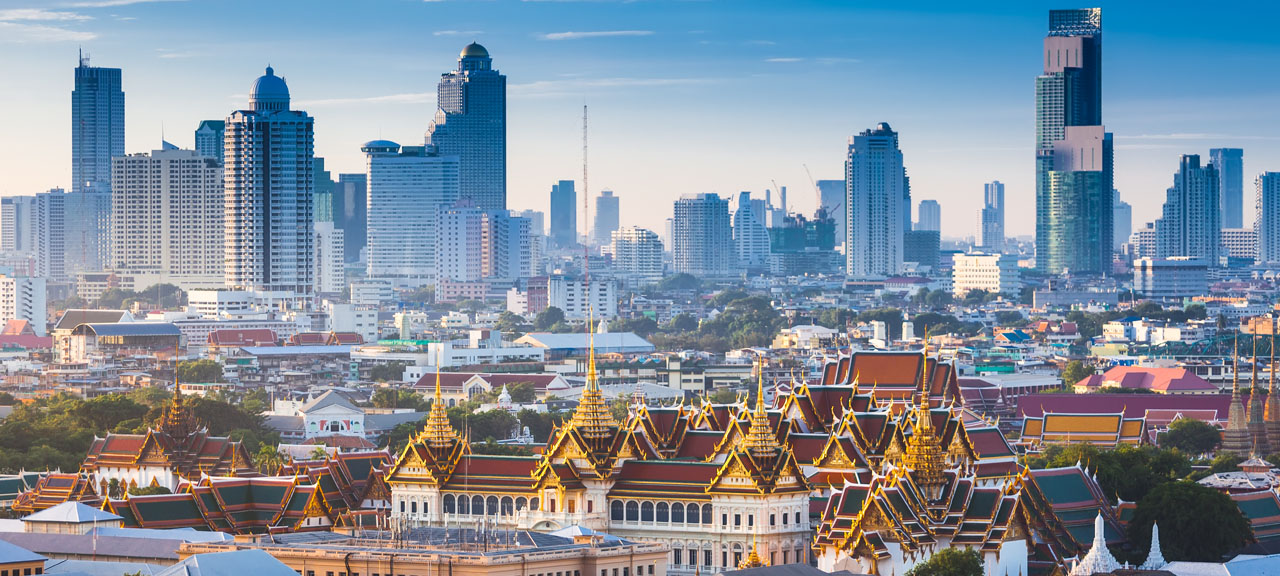 Indulge in Opulence: Bangkok's Ultimate Luxury Shopping Experience cover