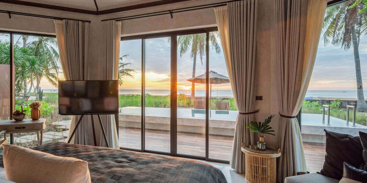 Indulge in Elegance: Hua Hin’s Top Luxury Beachfront Villas cover