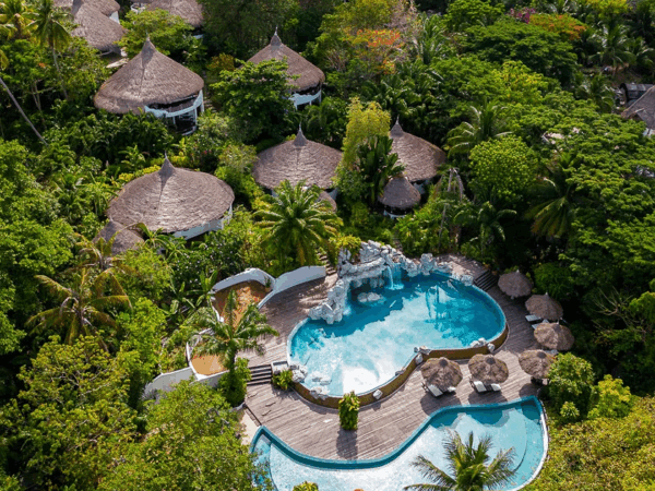 Luxury Escapes in Koh Tao: Top High-End Resorts for 2025 cover